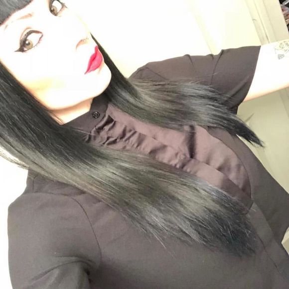 Meet your Posher, Jess - Picture 1 of 1